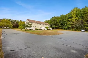 43 Willow Ridge Dr, Bridgewater, MA 02324 - Photo 7