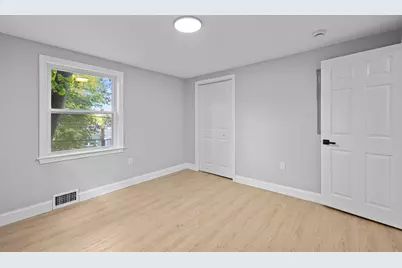 9 Walden Pond Ave, Saugus, MA 01906 - Photo 21