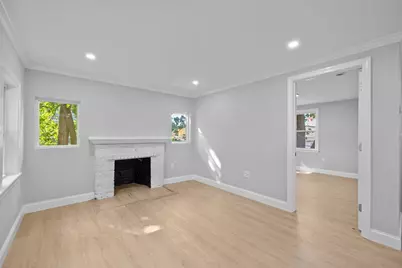 9 Walden Pond Ave, Saugus, MA 01906 - Photo 17