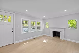 9 Walden Pond Ave, Saugus, MA 01906 - Photo 15