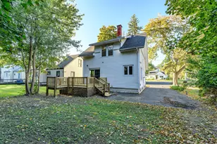 65 Avondale Ave, West Springfield, MA 01089 - Photo 31