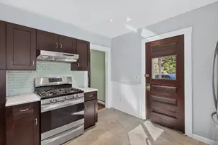 6 Glen Ave, Upton, MA 01568 - Photo 9
