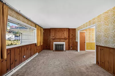 172 Harwich Rd, West Springfield, MA 01089 - Photo 5