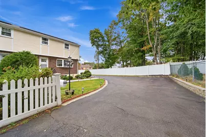 168 Old St. #R, Randolph, MA 02368 - Photo 3