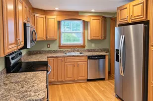 32 Heroult Rd, Worcester, MA 01606 - Photo 5