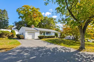 35 Crooker Dr, Lynn, MA 01904 - Photo 1