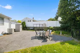 35 Crooker Dr, Lynn, MA 01904 - Photo 35