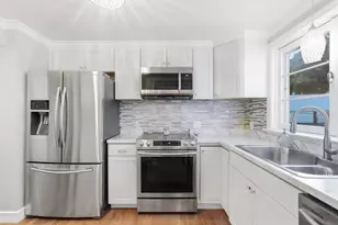 35 Crooker Dr, Lynn, MA 01904 - Photo 15