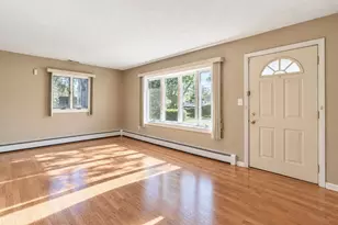 297 Bakerville Rd, Dartmouth, MA 02748 - Photo 3