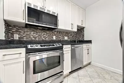 85 E India Row #40D, Boston, MA 02110 - Photo 11