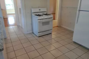 32 School St, Arlington, MA 02476 - Photo 11