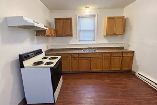 340 Appleton St, Holyoke, MA 01040 - Photo 5