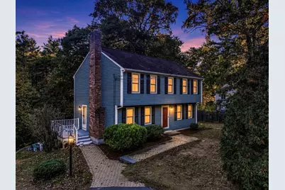 565 Hartford Ave E, Uxbridge, MA 01569 - Photo 25