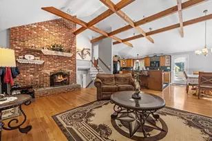 50 Ivy Cir, Bridgewater, MA 02324 - Photo 5