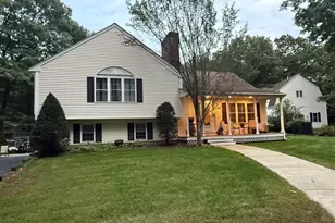 50 Ivy Cir, Bridgewater, MA 02324 - Photo 3