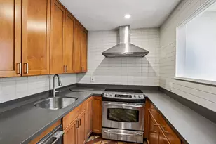 583 Massachusetts Ave, Boston, MA 02118 - Photo 9