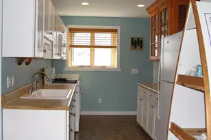9 Wamsutta St, Fairhaven, MA 02719 - Photo 9