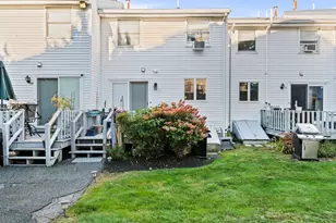 19 Eagan Pl, Peabody, MA 01960 - Photo 23