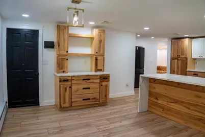 56 Princess Rd, Springfield, MA 01129 - Photo 9