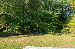 56 Princess Rd, Springfield, MA 01129 - Photo 25