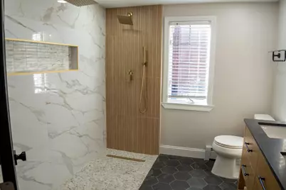 56 Princess Rd, Springfield, MA 01129 - Photo 15