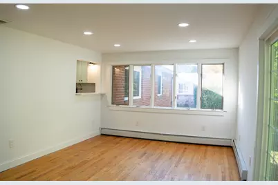 56 Princess Rd, Springfield, MA 01129 - Photo 7