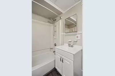 906 Main St #2, Holyoke, MA 01040 - Photo 7