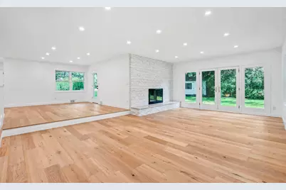 127 Magnolia Cir, Longmeadow, MA 01106 - Photo 15