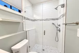 104 Beacon St, Somerville, MA 02143 - Photo 9