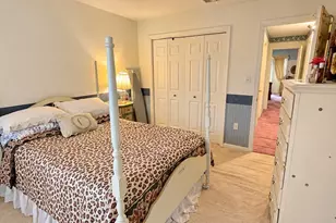 8 Castlegate Dr, Springfield, MA 01129 - Photo 15