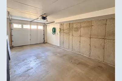 8 Castlegate Dr #8, Springfield, MA 01129 - Photo 19