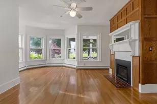 191 Davis Ave, Brookline, MA 02445 - Photo 13