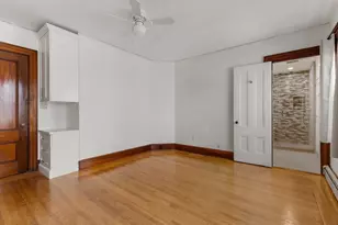 191 Davis Ave, Brookline, MA 02445 - Photo 21