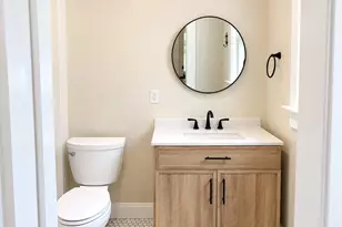 628 Washington St, Wellesley, MA 02482 - Photo 5