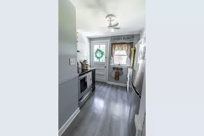 118 Ararat St, Worcester, MA 01606 - Photo 7