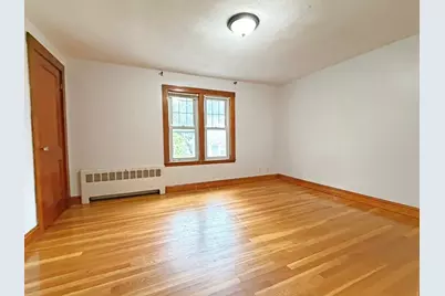 75-77 Dale St #77, Waltham, MA 02451 - Photo 17