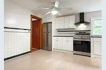 75-77 Dale St #77, Waltham, MA 02451 - Photo 11