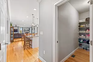 705 County St, Seekonk, MA 02771 - Photo 15