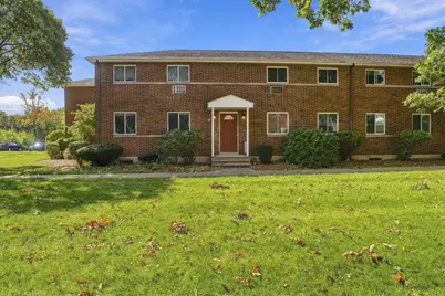31 Wilson Dr #31, Framingham, MA 01702 - Photo 1