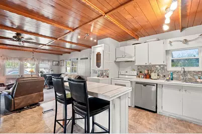 22 Christian Avenue, Hudson, MA 01749 - Photo 11