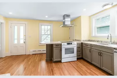 1 East Corning #1st floor, Beverly, MA 01915 - Photo 9