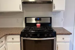 225 Shove St, Fall River, MA 02724 - Photo 9