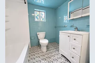 126 Pine Hill Cir, Waltham, MA 02451 - Photo 5