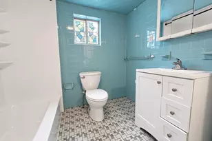 126 Pine Hill Cir, Waltham, MA 02451 - Photo 5