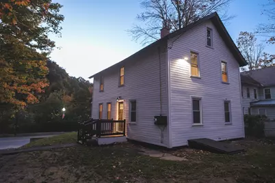 227 Deerfield St, Greenfield, MA 01301 - Photo 5