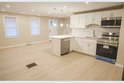 227 Deerfield St, Greenfield, MA 01301 - Photo 11