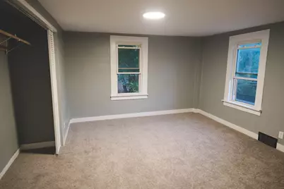 227 Deerfield St, Greenfield, MA 01301 - Photo 21