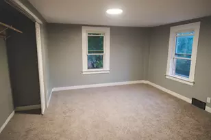 227 Deerfield St, Greenfield, MA 01301 - Photo 21