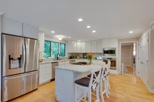 30 Surrey Rd, Winchester, MA 01890 - Photo 11