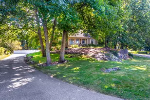 30 Surrey Rd, Winchester, MA 01890 - Photo 15